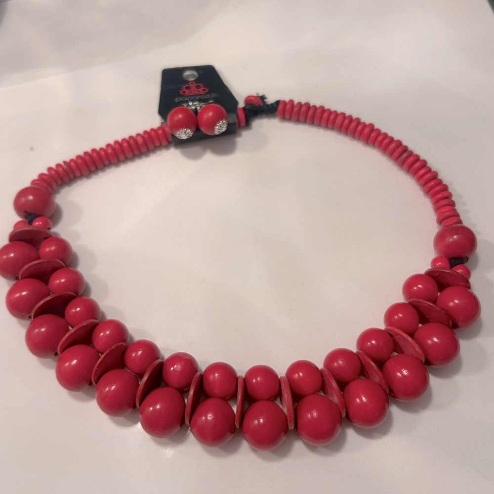 Deep Pink chunky wood beaded necklace